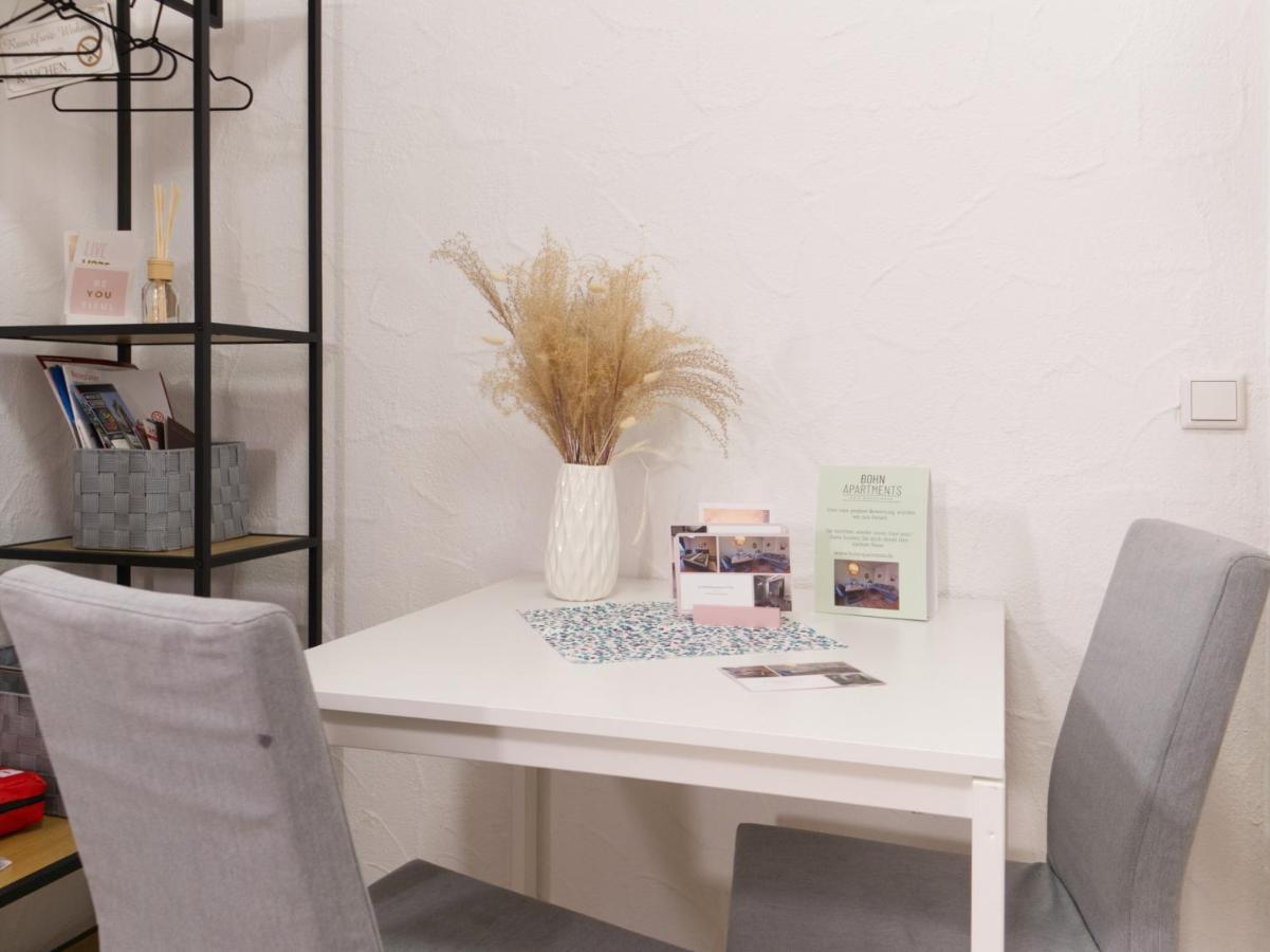 Bohnapartments Elisa - Wohlfuehlapartment Mit 2 Gratis Parkplaetzen Und 3 Schlafzimmern - Wlan - Vollausstattung Erfurt Bagian luar foto