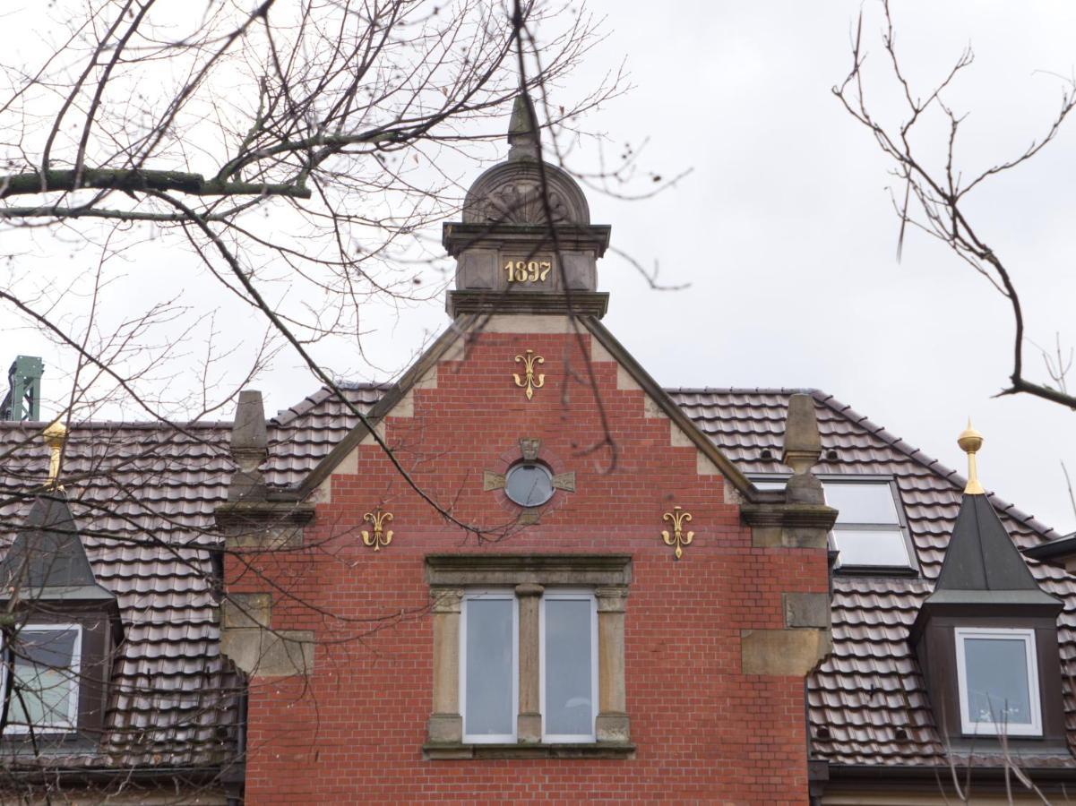 Bohnapartments Elisa - Wohlfuehlapartment Mit 2 Gratis Parkplaetzen Und 3 Schlafzimmern - Wlan - Vollausstattung Erfurt Bagian luar foto